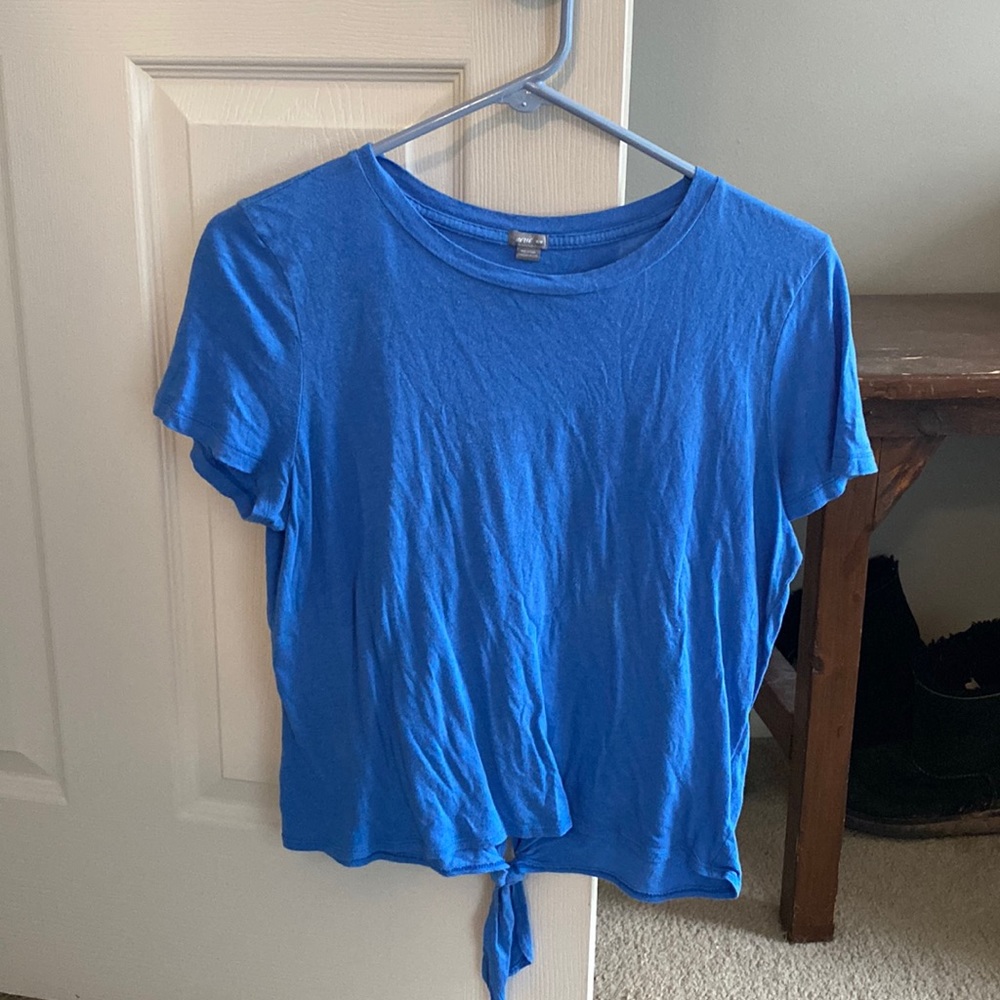 American Eagle Blue Tie in Back Shirt